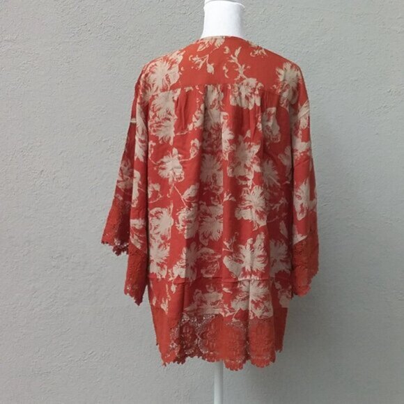 Urban Outfitters Kimchi Blue Kimono Size Med Rust Boardwalk Floral Lace Preppy - Picture 6 of 7